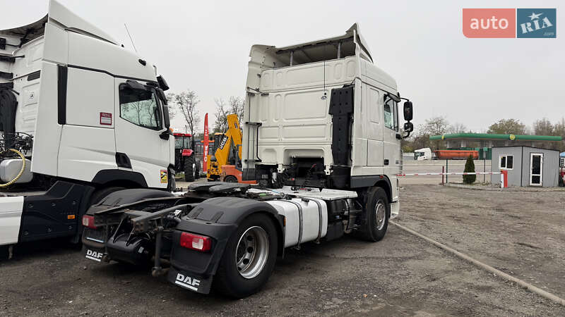 Тягач DAF XF 105 2012 в Киеве фото 5 Тягач DAF XF 105 2012 в Киеве