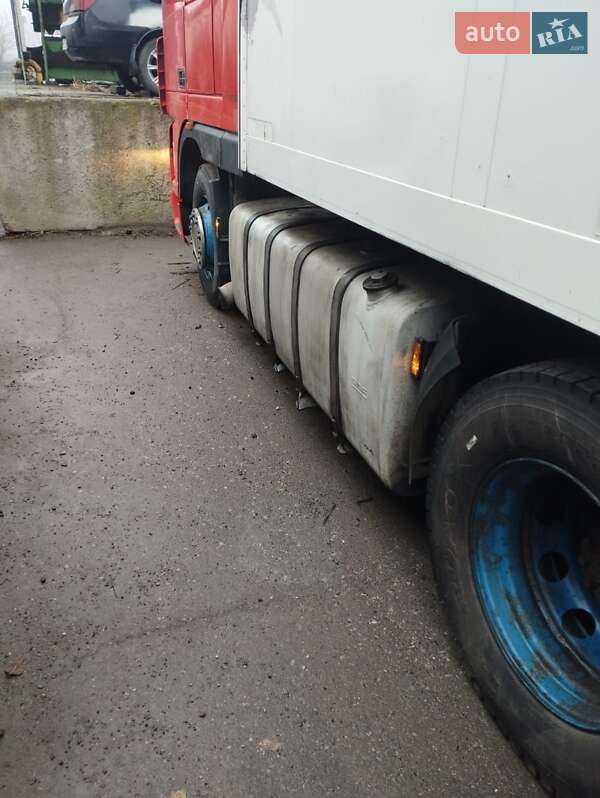 Тягач DAF XF 105 2006 в Одесі