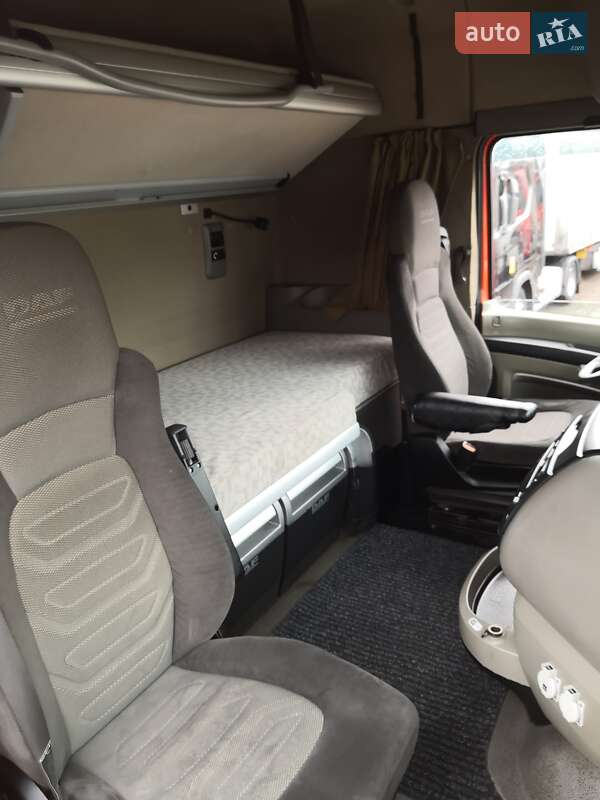 Тягач DAF XF 105 2011 в Кам'янському