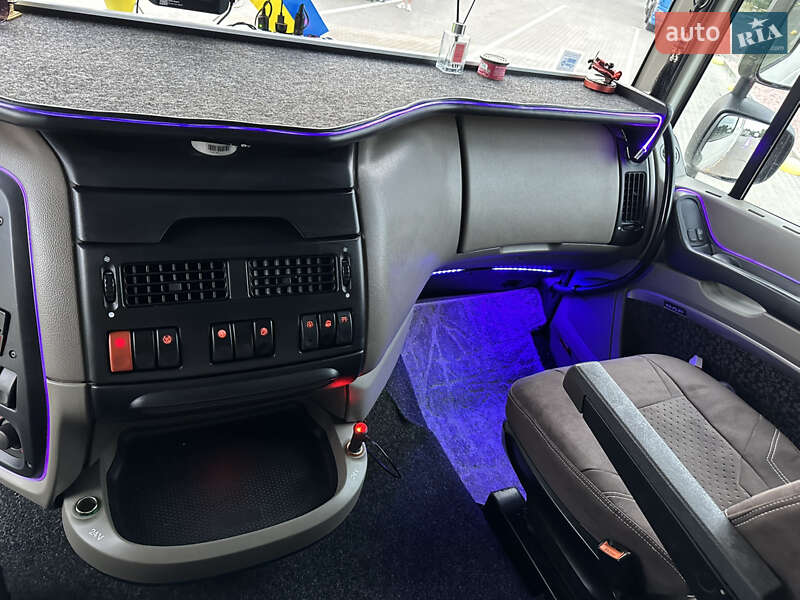 Тягач DAF XF 105 2010 в Луцьку фото 28 Тягач DAF XF 105 2010 в Луцьку