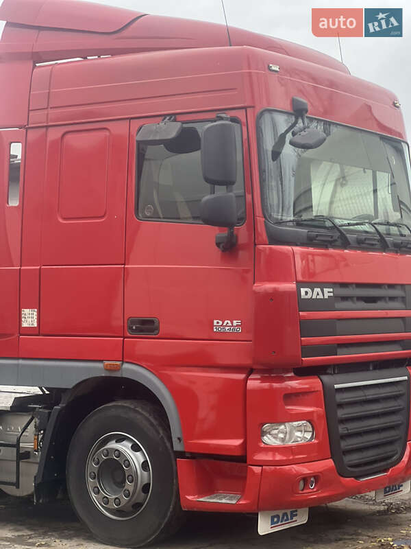 Тягач DAF XF 105 2012 в Кам'янському