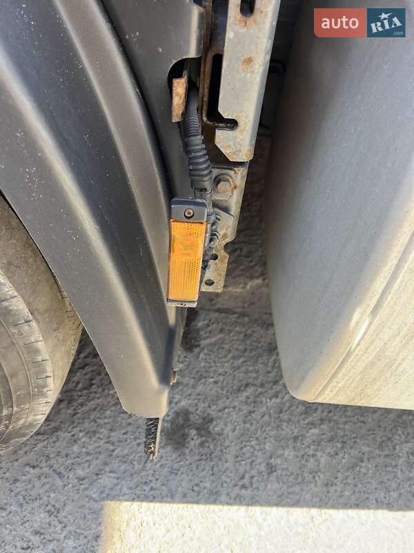 Тягач DAF XF 105 2009 в Жовкві