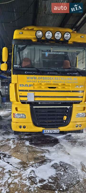Тягач DAF XF 105 2006 в Харькове