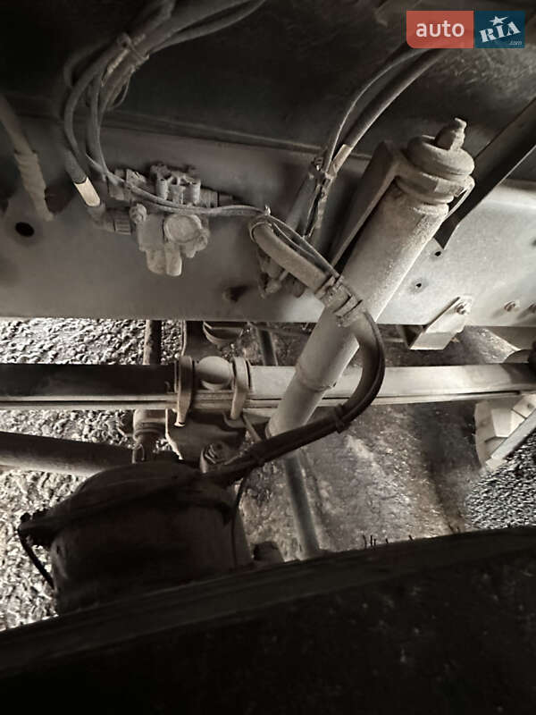 Тягач DAF XF 105 2013 в Днепре