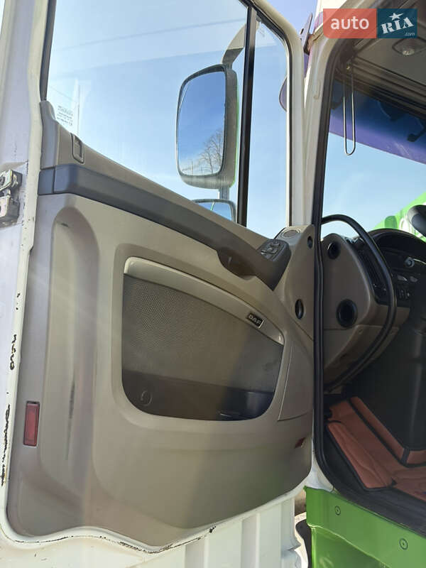 Тягач DAF XF 105 2012 в Черкасах