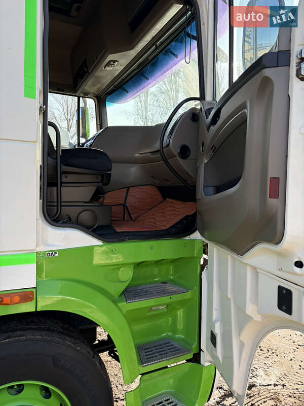 Тягач DAF XF 105 2012 в Черкасах