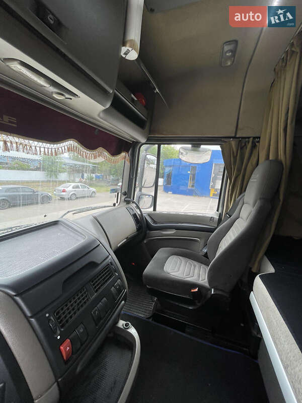Тягач DAF XF 105 2012 в Киеве
