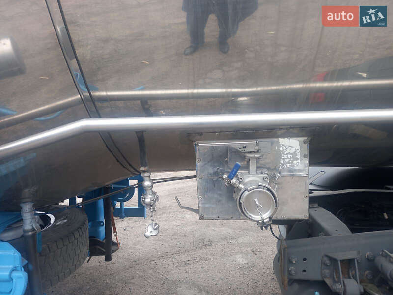 Інші вантажівки DAF XF 105 2012 в Черкасах