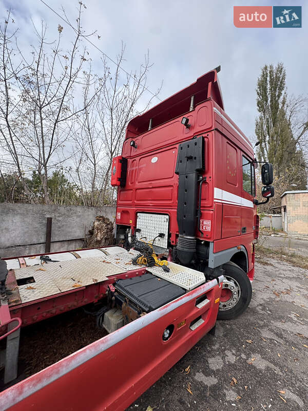 Тягач DAF XF 105 2007 в Киеве