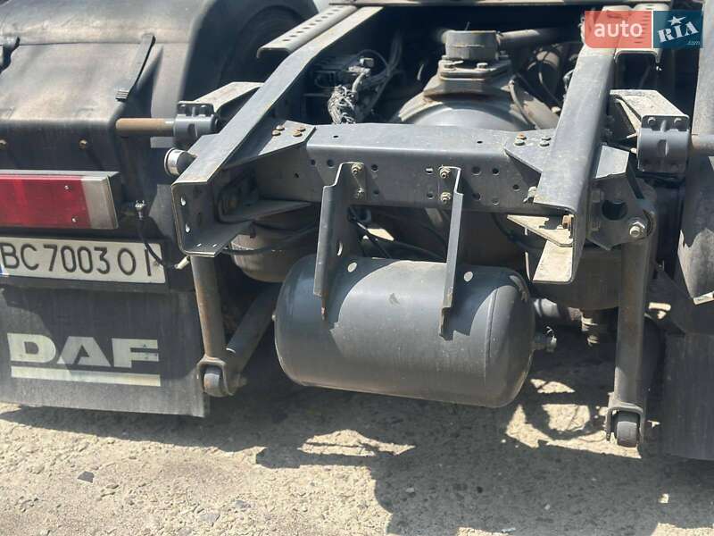 Тягач DAF XF 105 2011 в Львове