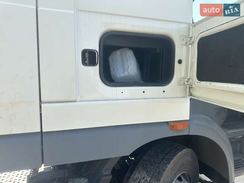 Тягач DAF XF 105 2011 в Львове