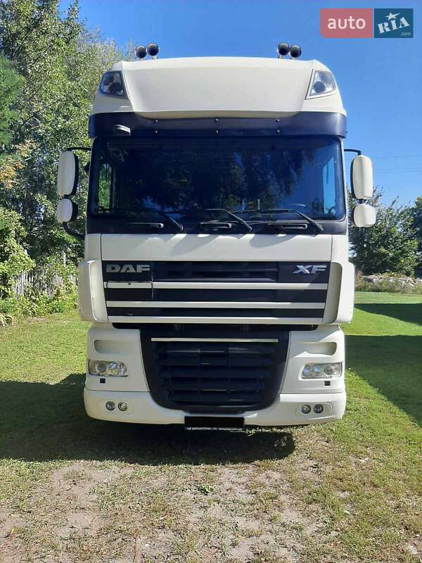 Тягач DAF XF 105 2012 в Киеве