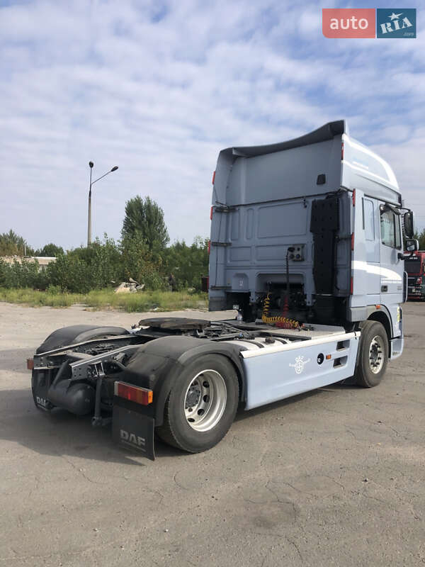 Тягач DAF XF 105 2010 в Кременчуці