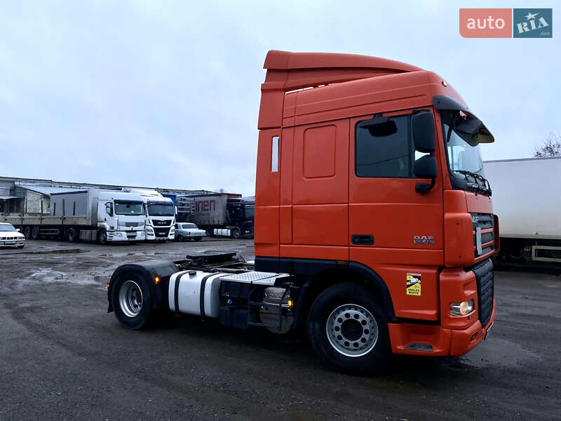 Тягач DAF XF 105 2008 в Днепре