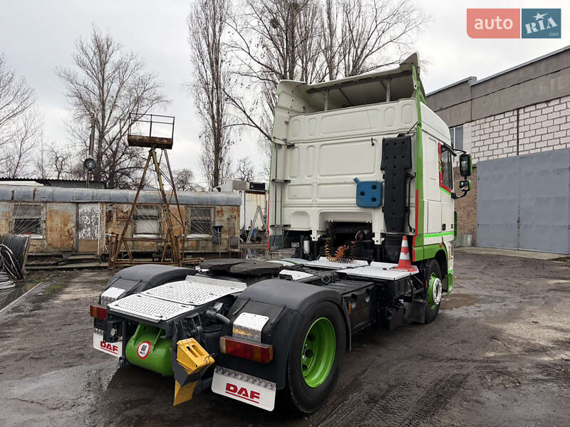 Тягач DAF XF 105 2012 в Черкасах