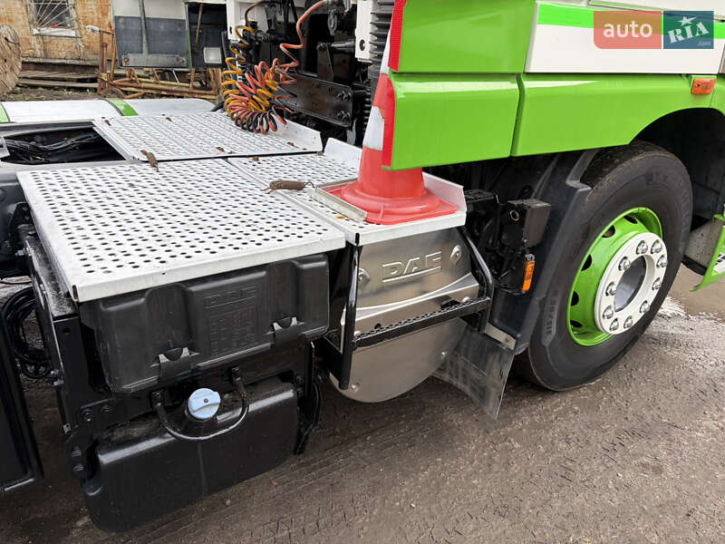 Тягач DAF XF 105 2012 в Черкасах