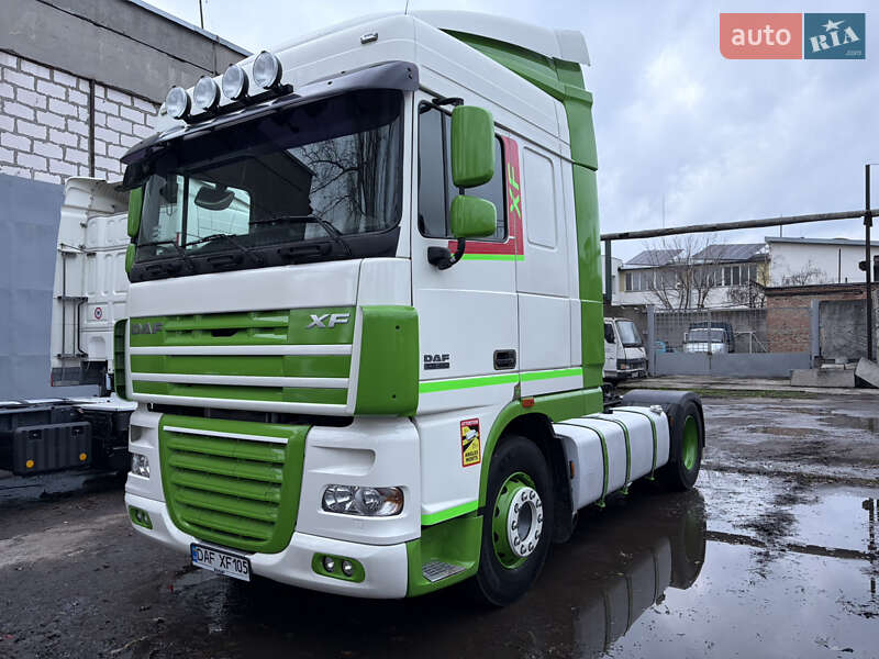 Тягач DAF XF 105 2012 в Черкасах