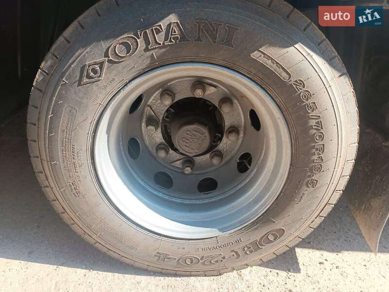 Тентованый DAF XF 105 2008 в Жовкве