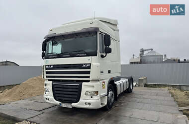 Тягач DAF XF 105 2010 в Тернополе