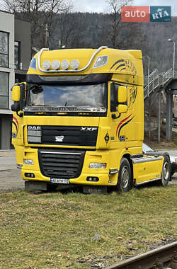 Тягач DAF XF 105 2008 в Яремчі