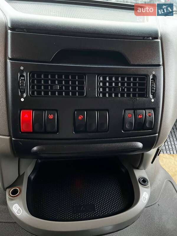 Тягач DAF XF 105 2013 в Хотине