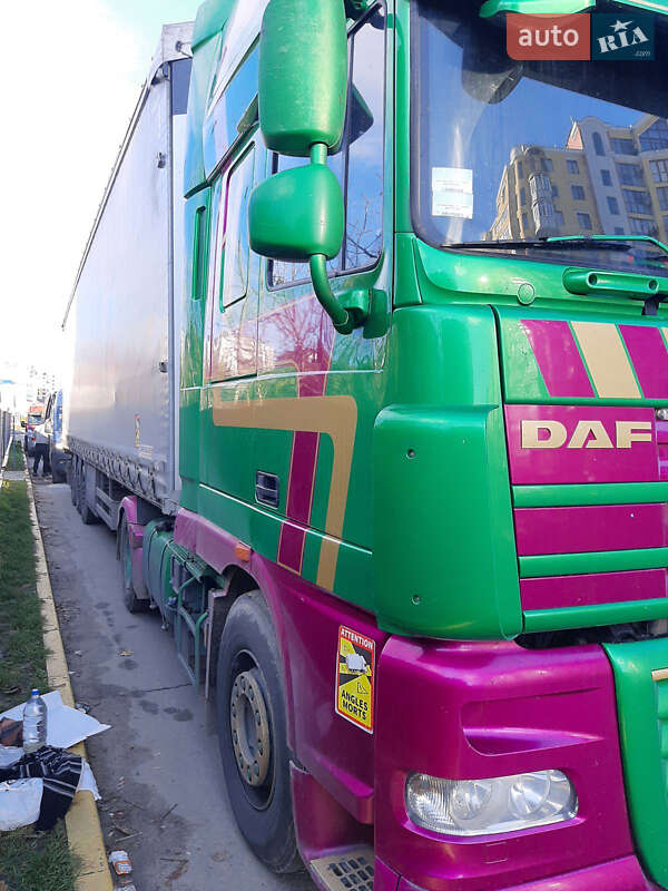 Вантажний фургон DAF XF 105 2012 в Івано-Франківську