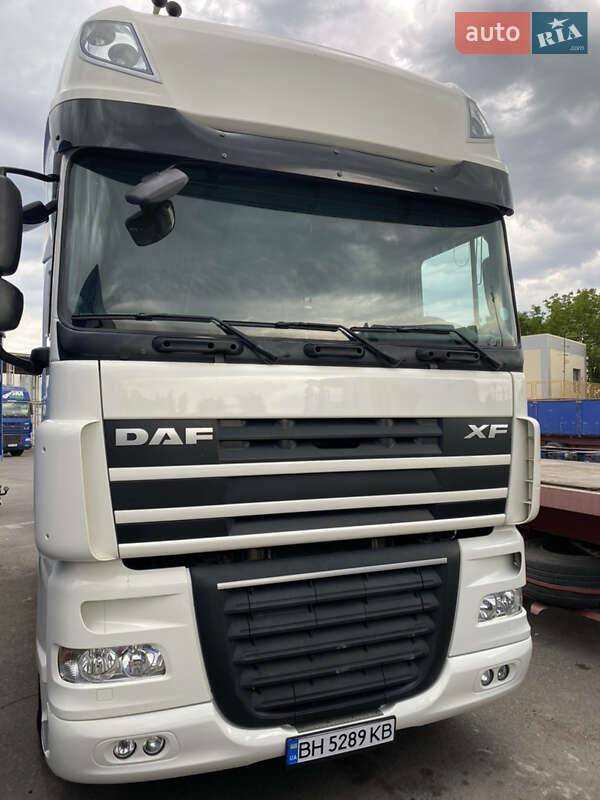 Тягач DAF XF 105 2013 в Одессе