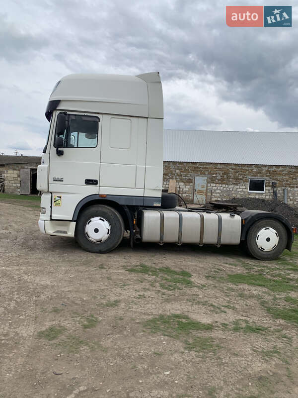 Тягач DAF XF 105 2010 в Николаеве