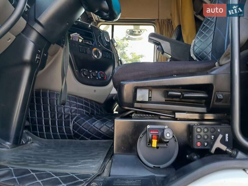 Зерновоз DAF XF 105 2012 в Миколаєві