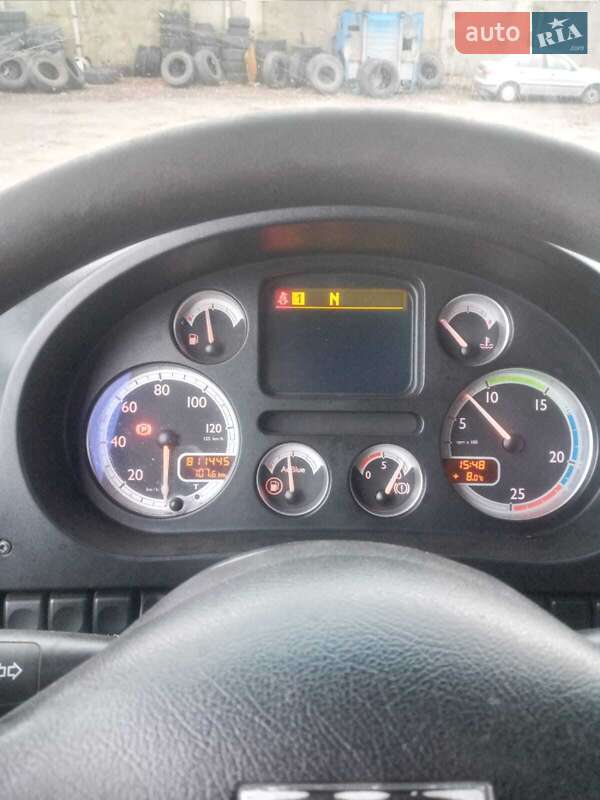 Бензовоз DAF XF 105 2011 в Киеве