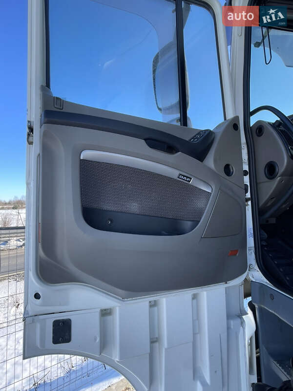 Тягач DAF XF 105 2013 в Ровно