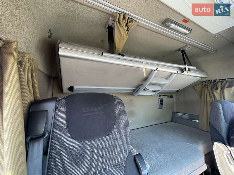 Тягач DAF XF 105 2013 в Ровно
