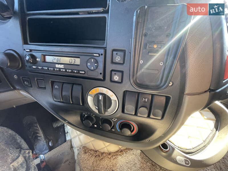 Тягач DAF XF 105 2013 в Ровно