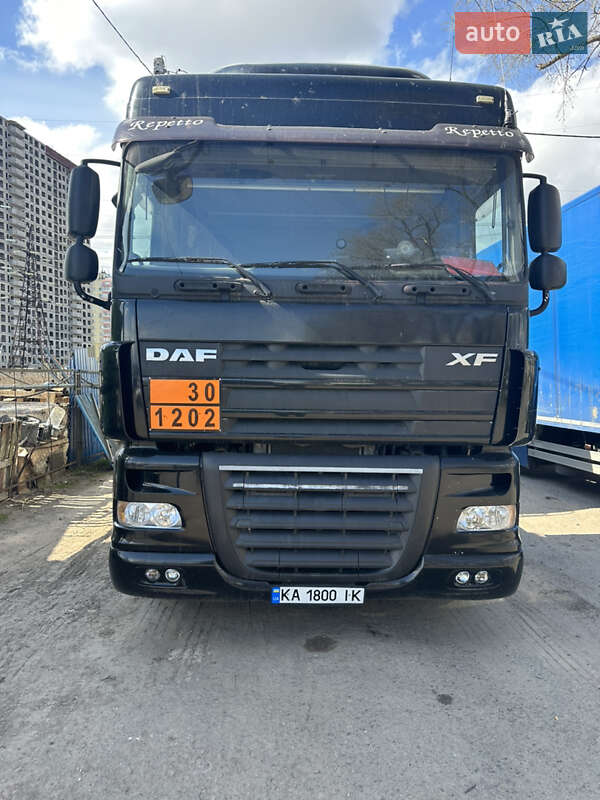 Тягач DAF XF 105 2010 в Броварах