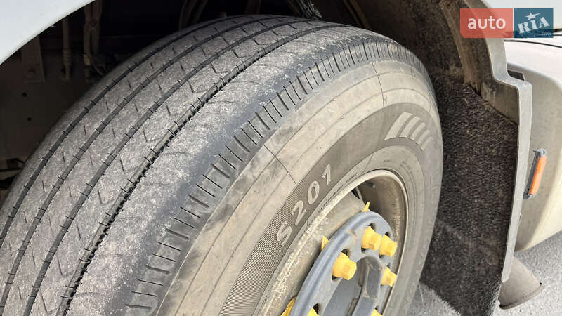 Зерновоз DAF XF 105 2007 в Броварах