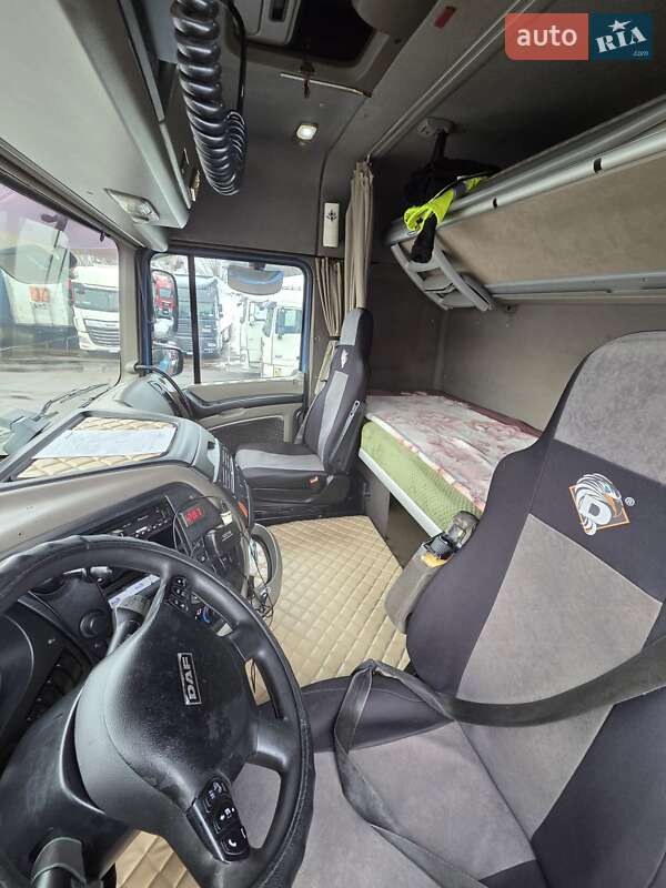 Тягач DAF XF 105 2009 в Ровно