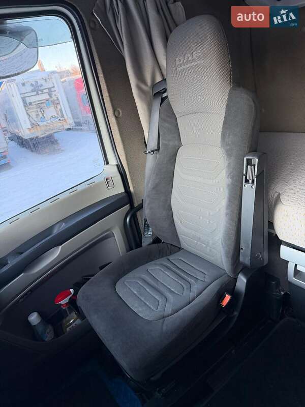 Тягач DAF XF 105 2011 в Киеве