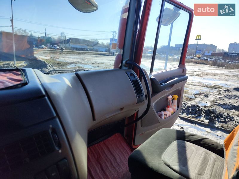 Тягач DAF XF 105 2011 в Боярке