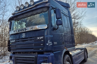 Тягач DAF XF 105 2008 в Виньковцах