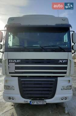 Тягач DAF XF 105 2013 в Запоріжжі