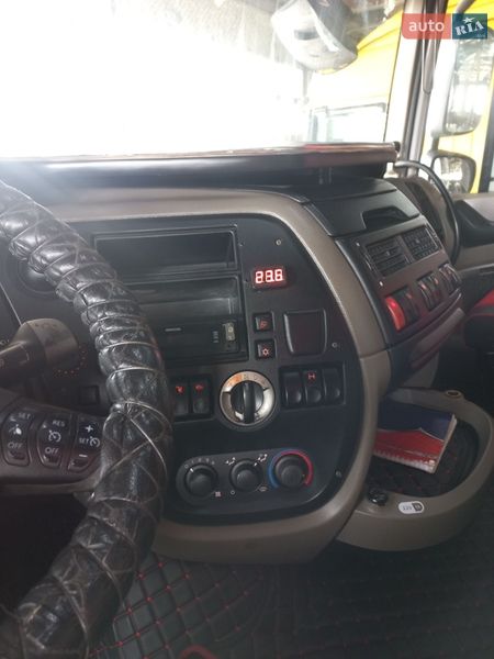 Тягач DAF XF 105 2008 в Запорожье