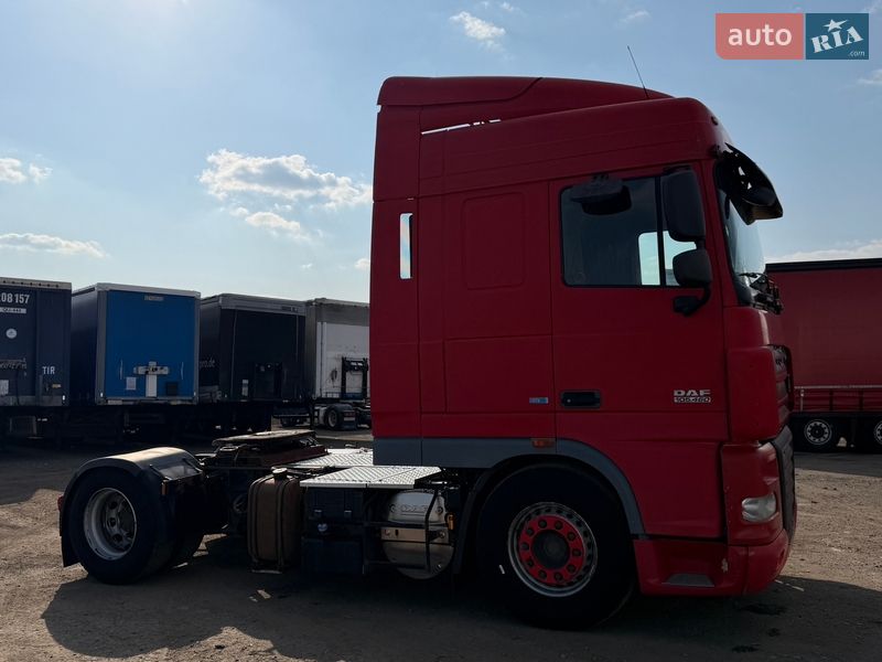 Тягач DAF XF 105 2013 в Киеве