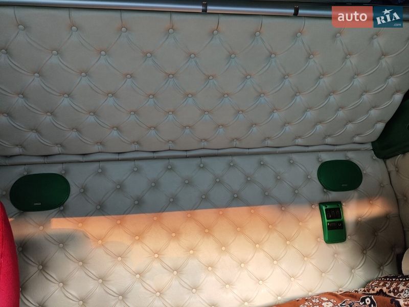 Грузовой фургон DAF XF 105 2012 в Ивано-Франковске