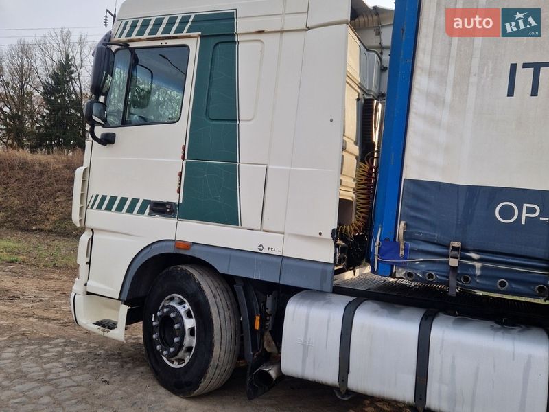 Тягач DAF XF 105 2011 в Рівному