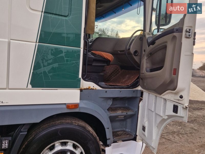 Тягач DAF XF 105 2011 в Рівному