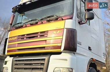 Тягач DAF XF 105 2011 в Каменском