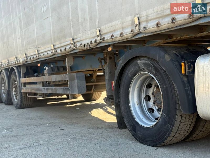 Тентований DAF XF 105 2007 в Дніпрі