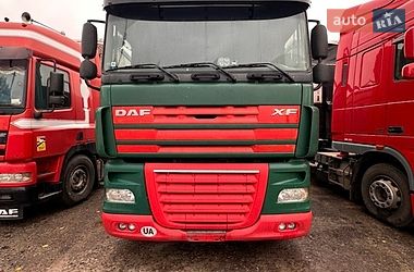 Тягач DAF XF 105 2012 в Дніпрі