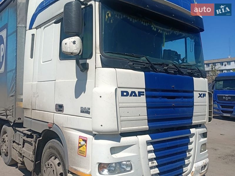 Тягач DAF XF 105 2012 в Днепре