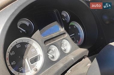 Тягач DAF XF 105 2011 в Львове